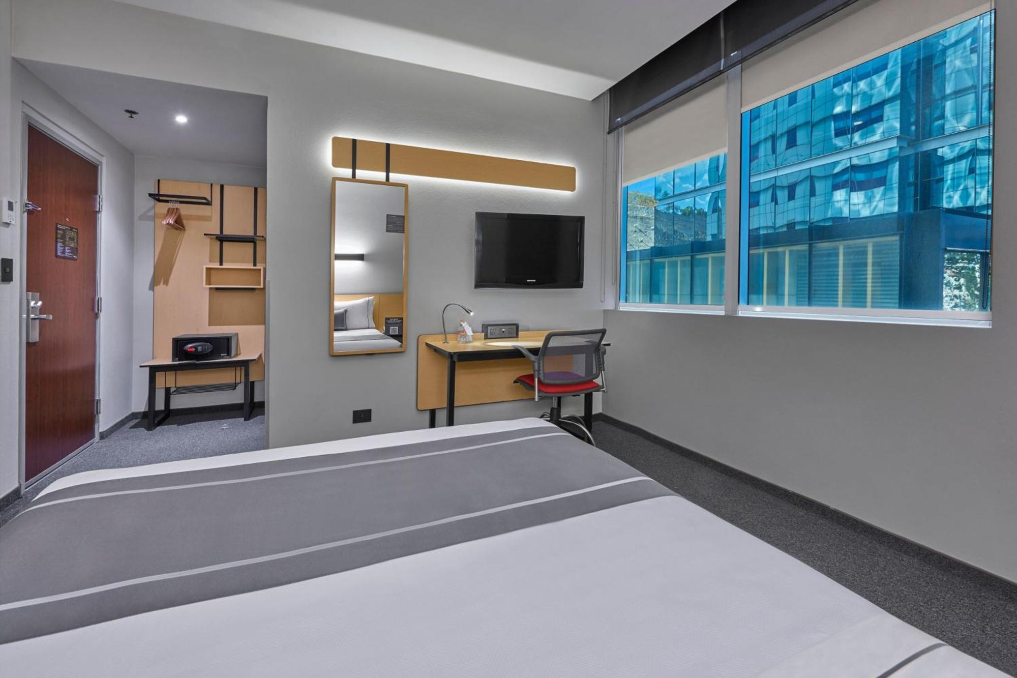 Hotel Nuevo Sur 4*