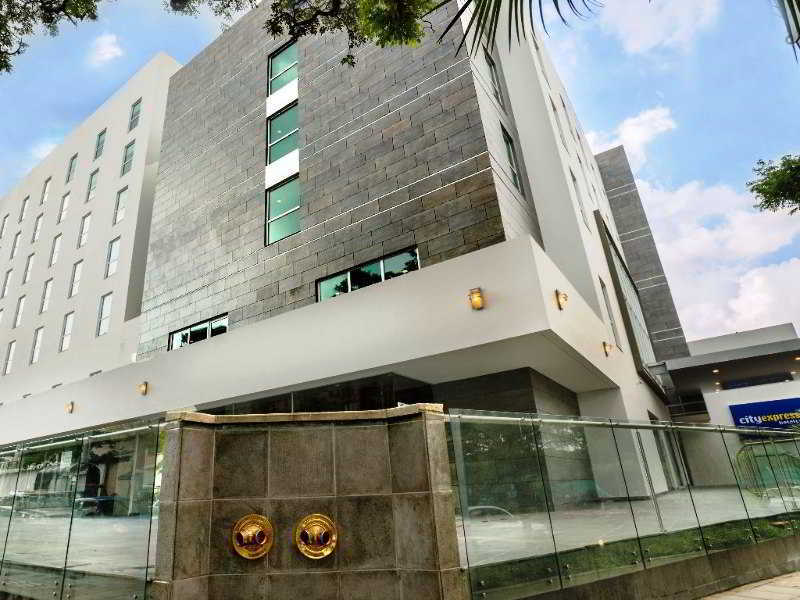Nuevo Sur Hotel 4*