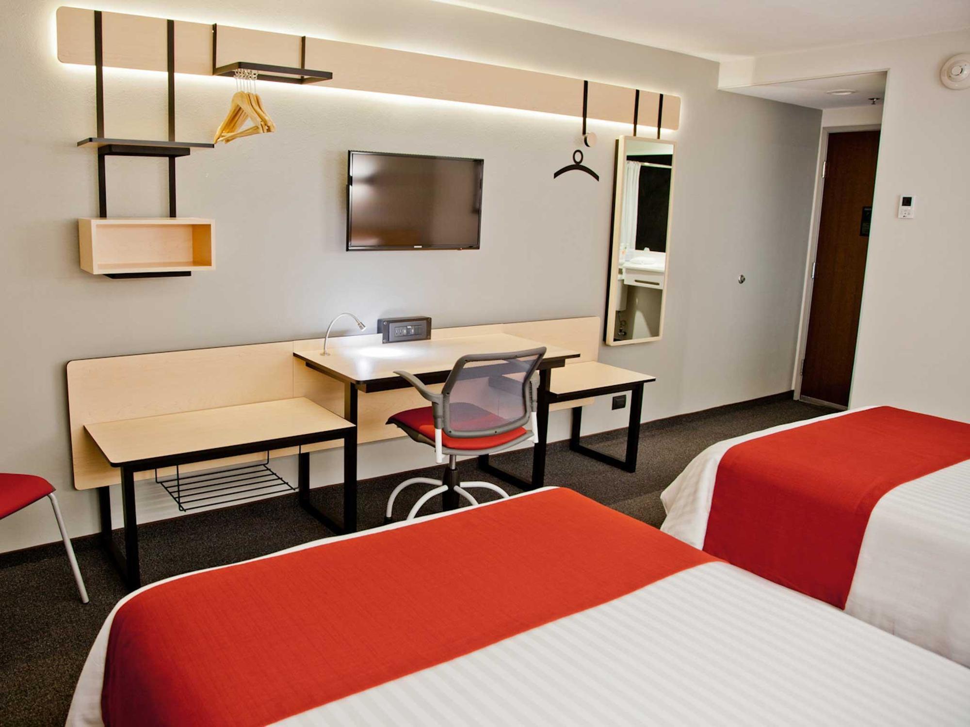 Nuevo Sur Hotel 4*